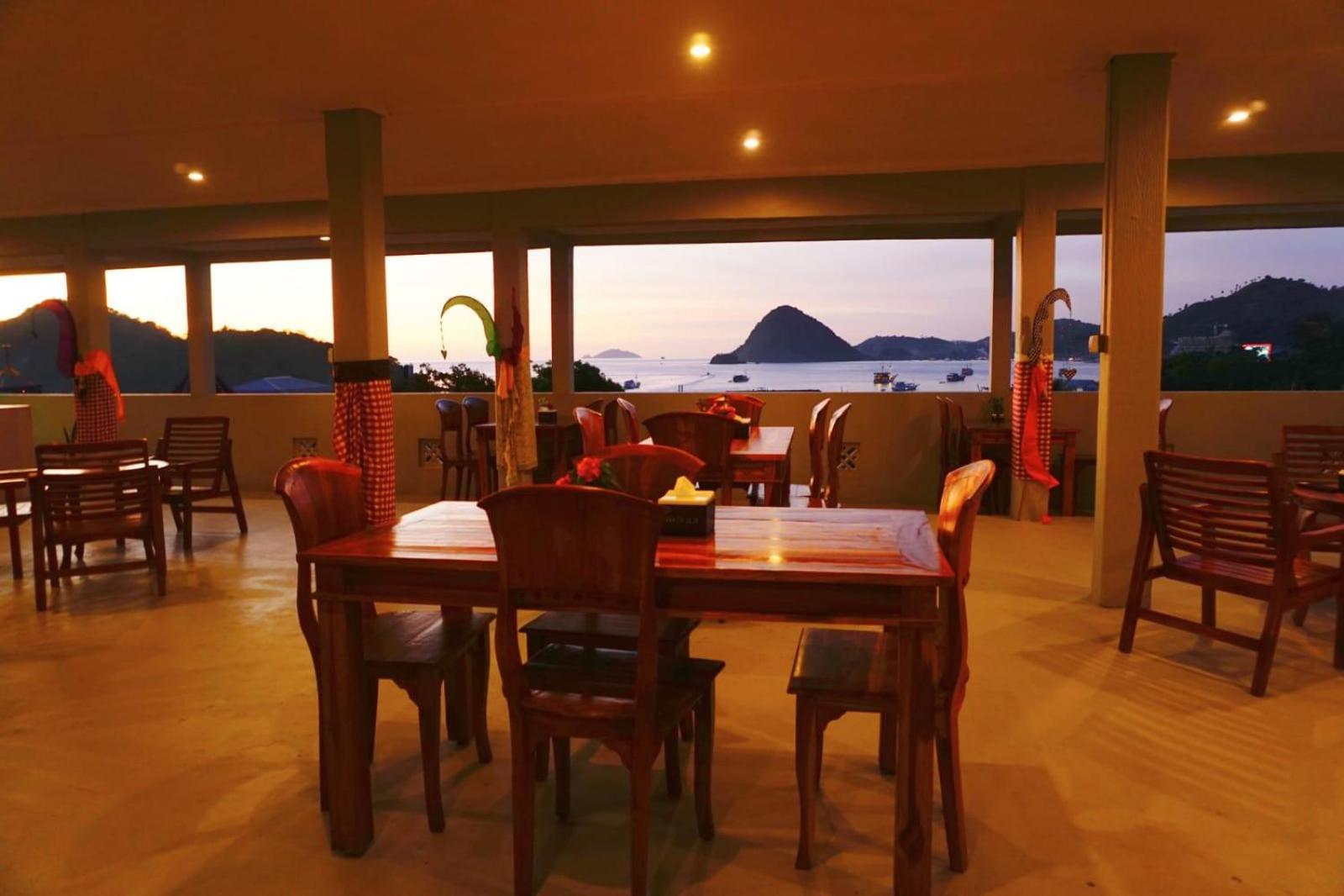 Komodo Lodge Labuan Bajo Exterior photo